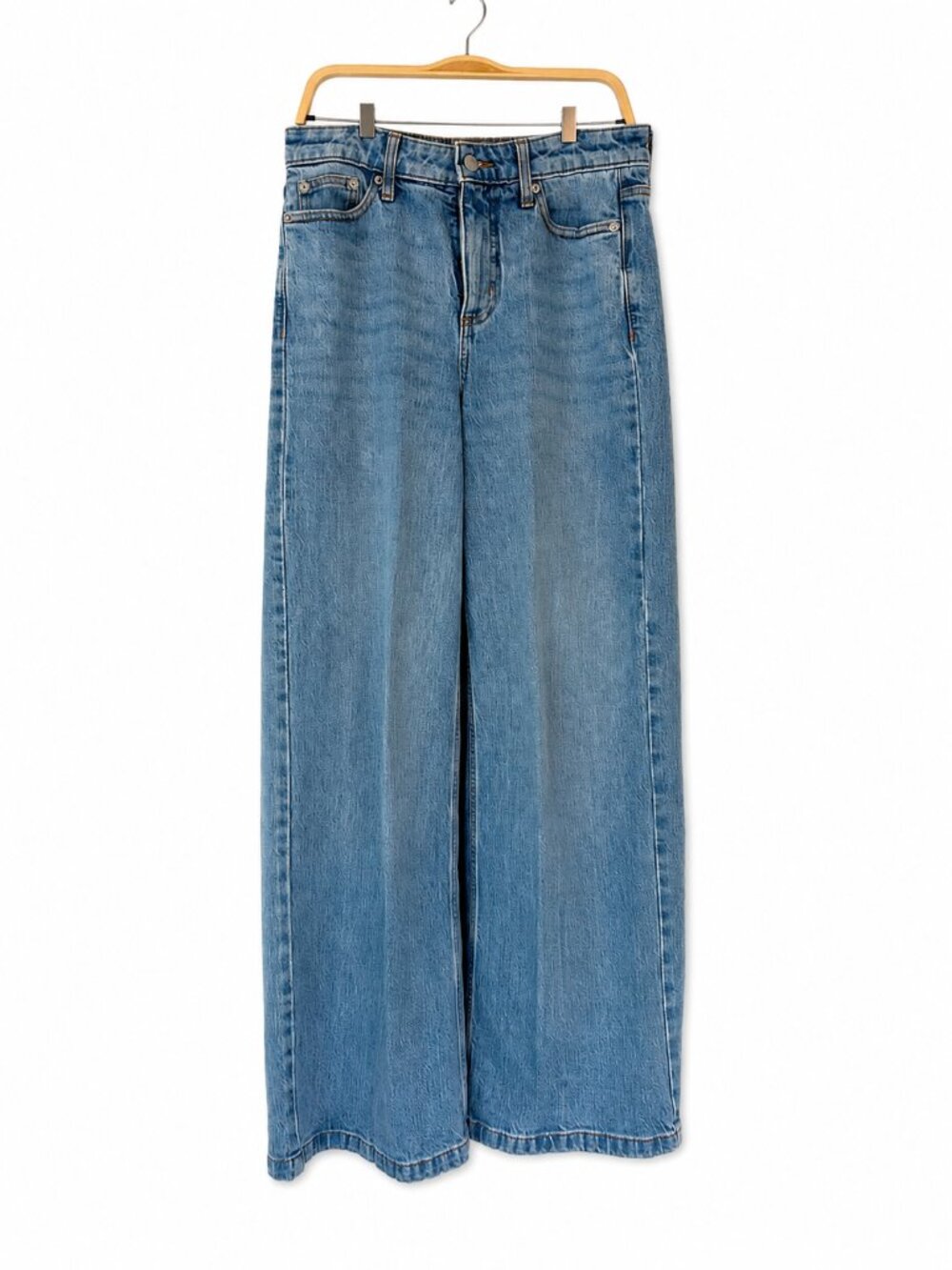 Free Assembly Women's High Rise Relaxed Wide Leg Jeans with Front Crease, Size O